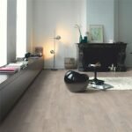 Quickstep-Classic van Quickstep in de kleur Oude-Eik-Lichtgrijs - PVC vloeren