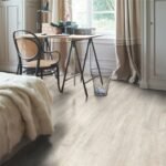 Quickstep-Classic van Quickstep in de kleur Reclaimed-Patina-Eik-Wit - PVC vloeren