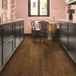 Quickstep-Eligna van Quickstep in de kleur Metallic-Eik-Goud - PVC vloeren