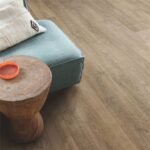 Quickstep-Eligna van Quickstep in de kleur Riva-Eik-Bruin - PVC vloeren
