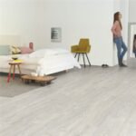 Quickstep-Impressive-Ultra van Quickstep in de kleur Klassieke-Patina-Eik-Grijs - PVC vloeren