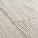 Quickstep-Impressive-Ultra van Quickstep in de kleur Lichtgrijs-Beton - PVC vloeren