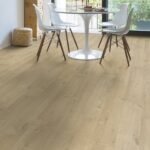 Quickstep-Impressive van Quickstep in de kleur Zachte-Eik-Medium - PVC vloeren