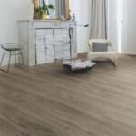 Quickstep-Majestic van Quickstep in de kleur Bosland-Eik-Bruin - PVC vloeren